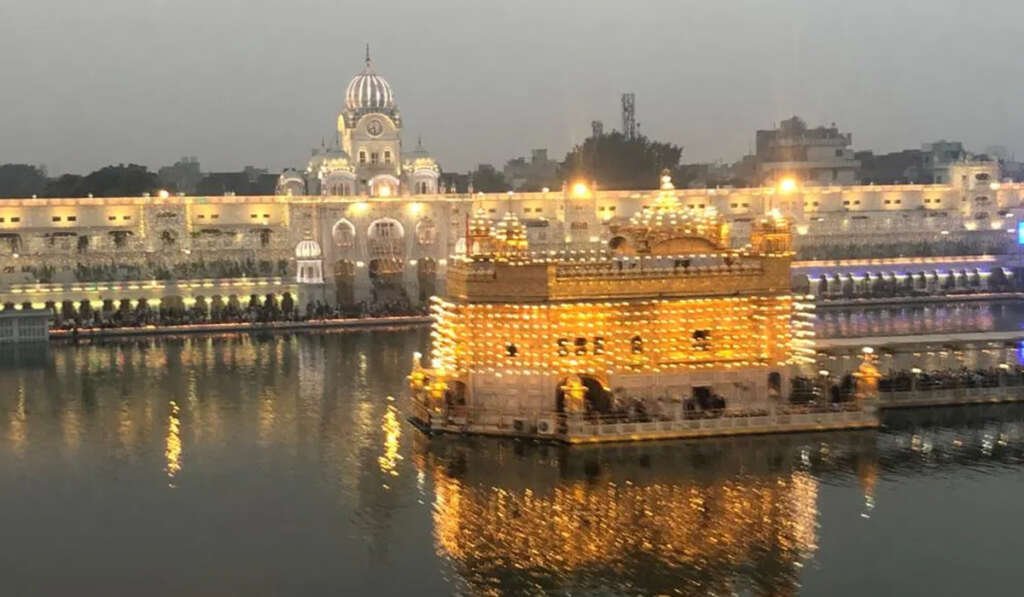 ਰਾਮ ਨੌਮੀ: ਅਕਾਲ ਪੁਰਖ ਰਾਮ 'ਤੇ ਸ੍ਰੀ ਗੁਰੂ ਤੇਗ ਬਹਾਦਰ ਜੀ ਦੀ ਬਾਣੀ ਰਾਹੀਂ ਦੈਵੀ ਏਕਤਾ ਦਾ ਜਸ਼ਨ 4 Golden Temple