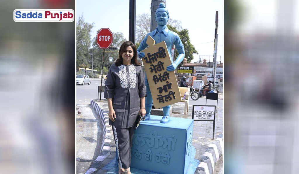 ਕਲਾ ਦੀ ਜਾਦੂਗਰਨੀ: ਸਮਾਇਲੀ ਚੌਧਰੀ ਨੇ ਅੰਮ੍ਰਿਤਸਰ ਦੀਆਂ ਕੰਧਾਂ ਨੂੰ ਦਿੱਤੀ ਨਵੀਂ ਰੂਹ 9 Public places and social message