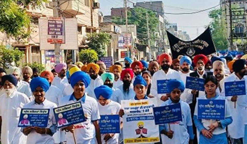 ਯੁੱਧ ਨਸ਼ਿਆਂ ਵਿਰੁੱਧ ਮੁਹਿੰਮ ਅਤੇ ਸਮਾਜ ਵਿੱਚ ਜਾਗਰੂਕਤਾ ਦੀ ਲੋੜ 5 Role of Cultural Activities