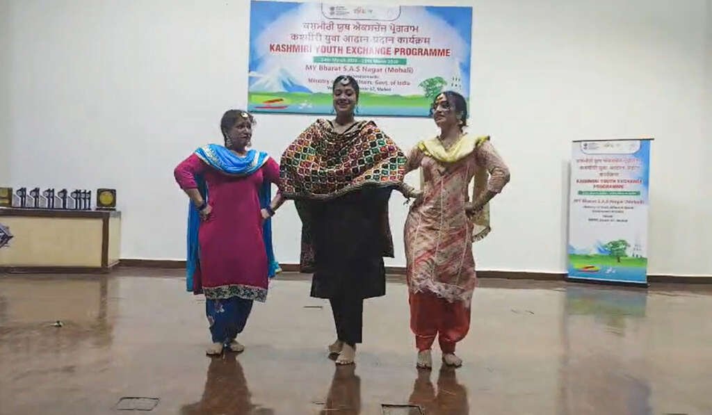 ਜਦੋਂ ਪੰਜਾਬ ਮਿਲਿਆ ਕਸ਼ਮੀਰ ਨਾਲ! MY Bharat ਪ੍ਰੋਗਰਾਮ ਦੇ ਜ਼ਰੀਏ ਨੌਜਵਾਨਾਂ ਦੇ ਵਿਚਕਾਰ ਕਿਵੇਂ ਬਣਿਆ ਕੁਨੈਕਸ਼ਨ? 4 Yuva Shakti Se Jan Bhagidaari
