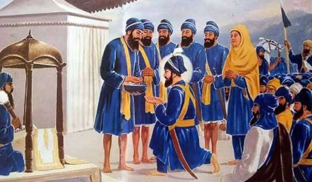 ਵਿਸਾਖੀ - ਸਿੱਖ ਇਤਿਹਾਸ ਦਾ ਇਨਕਲਾਬ, ਖ਼ਾਲਸਾ ਪੰਥ ਦਾ ਸਾਜਨਾ ਦਿਹਾੜਾ 8 Guru Gobind Singh Ji sat on his knees in front of Panj Pyares