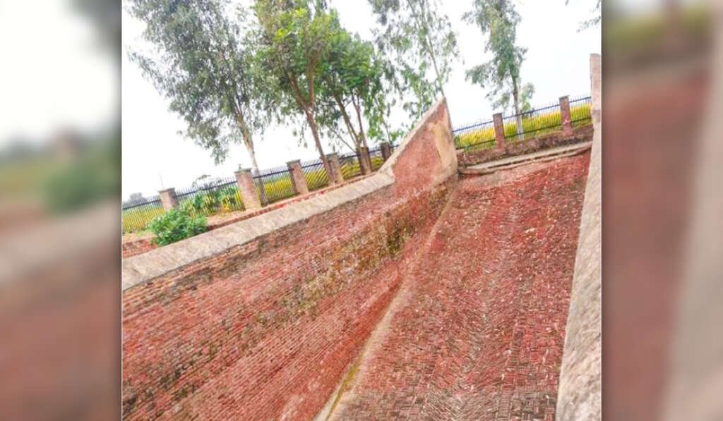 ਪੰਜਾਬ ਦਾ ਤਾਜ ਮਹਿਲ - “ਪੁਲ ਕੰਜਰੀ”: ਜਿਥੇ ਅੱਜ ਵੀ ਸਾਹ ਲੈਂਦਾ ਹੈ ਸ਼ੇਰ-ਏ-ਪੰਜਾਬ ਦਾ ਸੁਨਹਿਰੀ ਇਤਿਹਾਸ 5 Interesting story