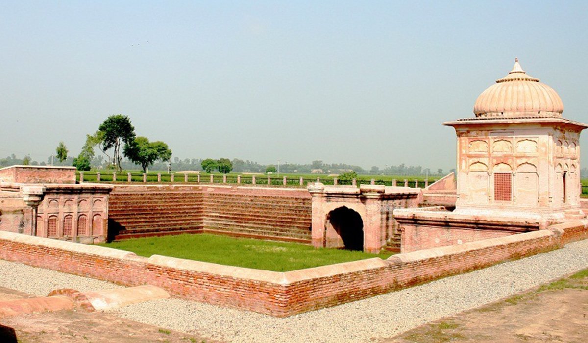 ਪੰਜਾਬ ਦਾ ਤਾਜ ਮਹਿਲ - “ਪੁਲ ਕੰਜਰੀ”: ਜਿਥੇ ਅੱਜ ਵੀ ਸਾਹ ਲੈਂਦਾ ਹੈ ਸ਼ੇਰ-ਏ-ਪੰਜਾਬ ਦਾ ਸੁਨਹਿਰੀ ਇਤਿਹਾਸ 3 Pul Kanjri