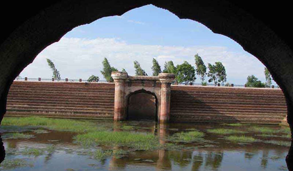 ਪੰਜਾਬ ਦਾ ਤਾਜ ਮਹਿਲ - “ਪੁਲ ਕੰਜਰੀ”: ਜਿਥੇ ਅੱਜ ਵੀ ਸਾਹ ਲੈਂਦਾ ਹੈ ਸ਼ੇਰ-ਏ-ਪੰਜਾਬ ਦਾ ਸੁਨਹਿਰੀ ਇਤਿਹਾਸ 9 Tourist Attraction