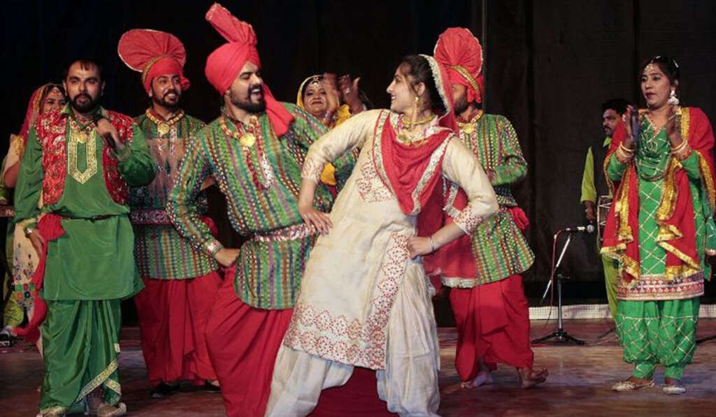 Bhangra and Giddha