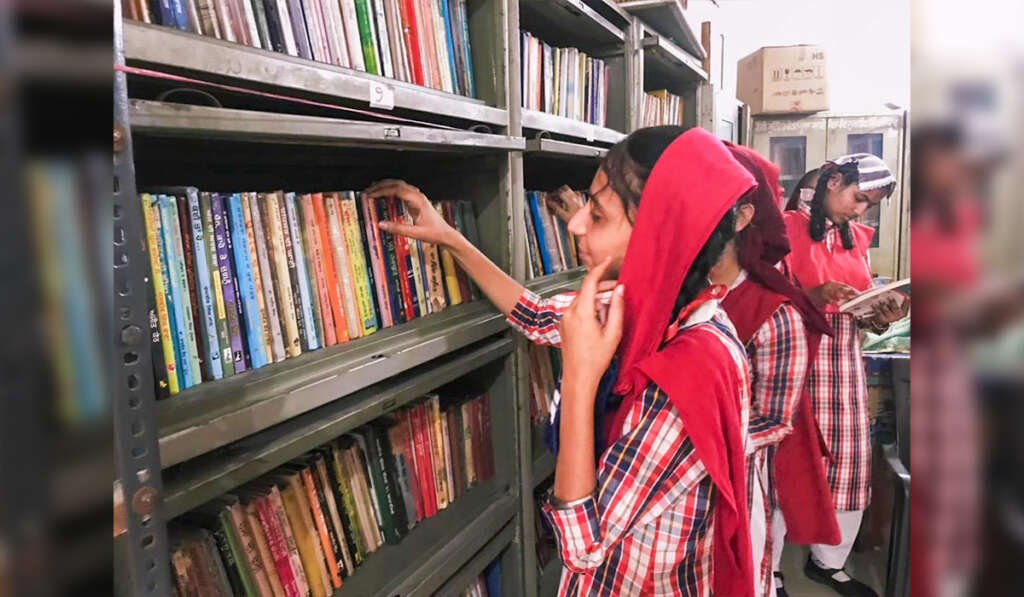 Over 8000 books in the library