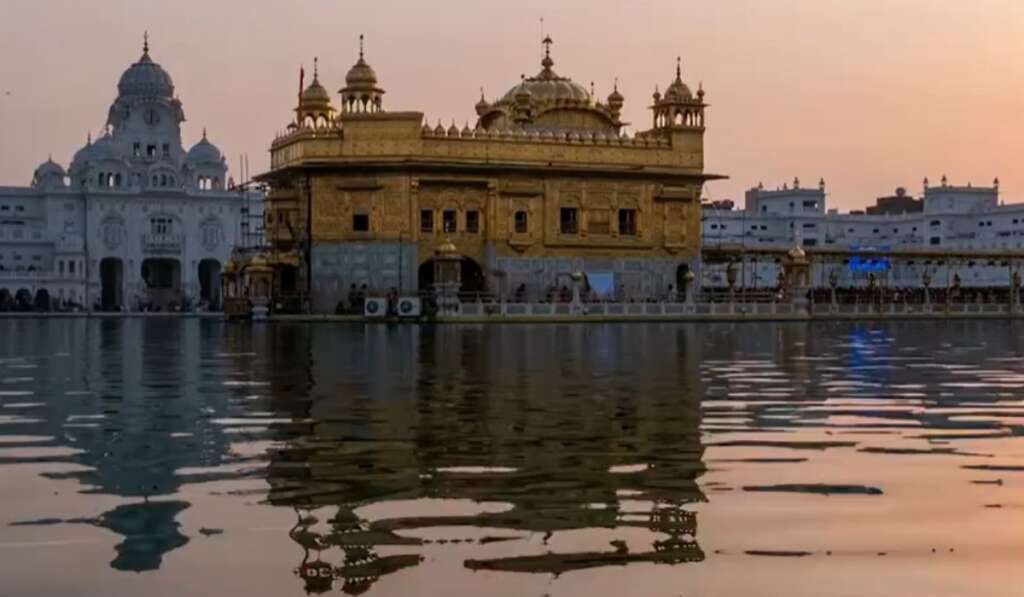 ਚੋਣ ਯਾਤਰਾ ਦੀ ਸ਼ੁਰੂਆਤ: ਜਾਣੋ ਅੰਮ੍ਰਿਤਸਰ ਸੈਂਟਰਲ ਦਾ ਸਿਆਸੀ ਇਤਿਹਾਸ ਅਤੇ ਵੋਟਰਾਂ ਦੀ ਆਵਾਜ਼ 4 Amritsar Sri Harmandir Sahib