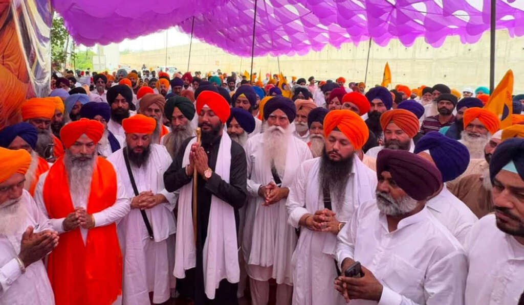 ਅੱਖੀਆਂ ਤੋਂ ਦੂਰ… ਸ੍ਰੀ ਕਰਤਾਰਪੁਰ ਸਾਹਿਬ! 6 Ardas was offered