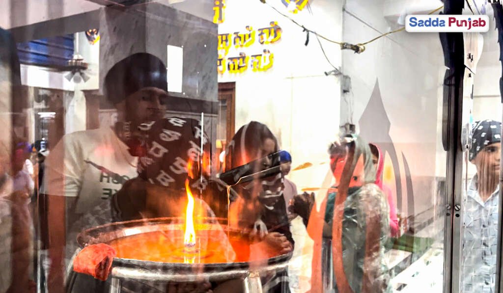 ਗੁਰਦੁਆਰਾ ਤੱਲ੍ਹਣ ਸਾਹਿਬ: ਲੱਖਾਂ ਸ਼ਰਧਾਲੂਆਂ ਦੀ ਅਟੁੱਟ ਆਸਥਾ ਦਾ ਪਾਵਨ ਅਸਥਾਨ 6 Baba Jis penance and holy light