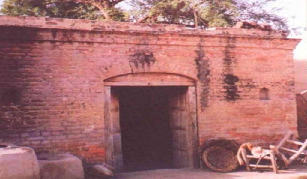 ਲਹਿੰਦੇ ਪੰਜਾਬ 'ਚ ਸਥਿਤ ਗੁਰਦੁਆਰਾ ਸਾਹਿਬਾਨਾਂ ਦਾ ਇਤਿਹਾਸ 5 ‘Gurdwara Manji Sahib Manak Deke