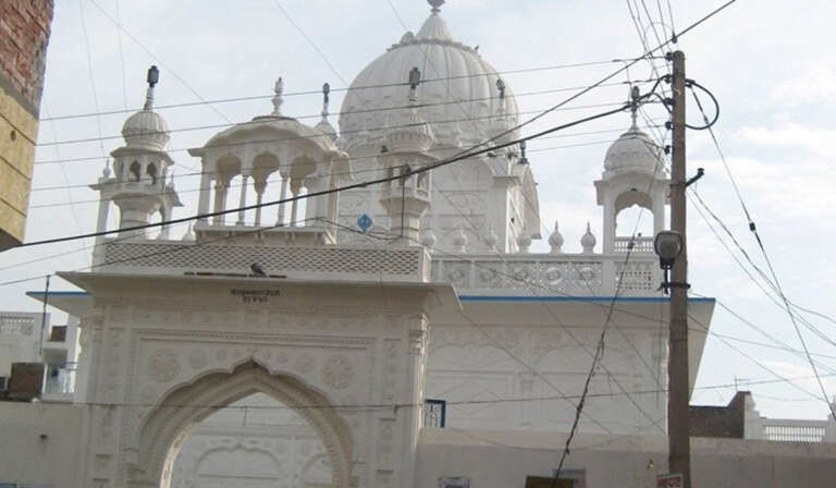 ਆਸਥਾ, ਇਤਿਹਾਸ ਅਤੇ ਸ਼ਹਾਦਤ ਦਾ ਮੁਕੱਦਸ ਕੇਂਦਰ; 'ਗੁਰਦੁਆਰਾ ਗੁਰੂ ਕਾ ਖੂਹ' 19 Gurdwara Guru Ka Khuh
