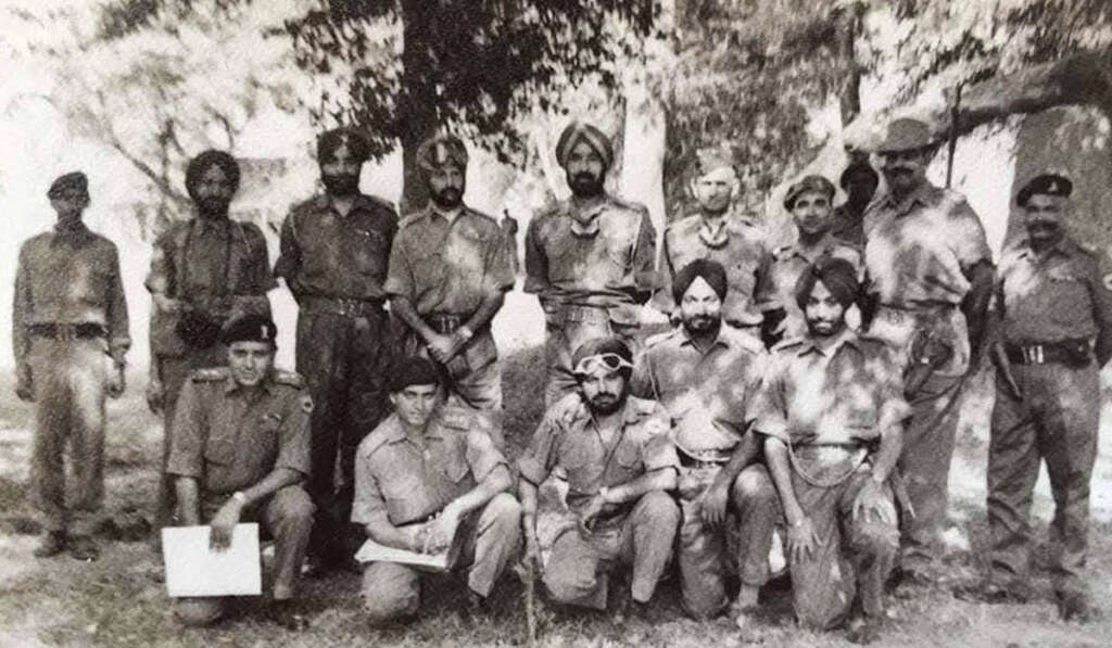 ਲੈਫਟੀਨੈਂਟ ਜਨਰਲ ਹਰਬਖਸ਼ ਸਿੰਘ: 1965 ਦੀ ਜੰਗ ਦੇ ਅਸਲੀ ਹੀਰੋ 4 Military Career and Regiment
