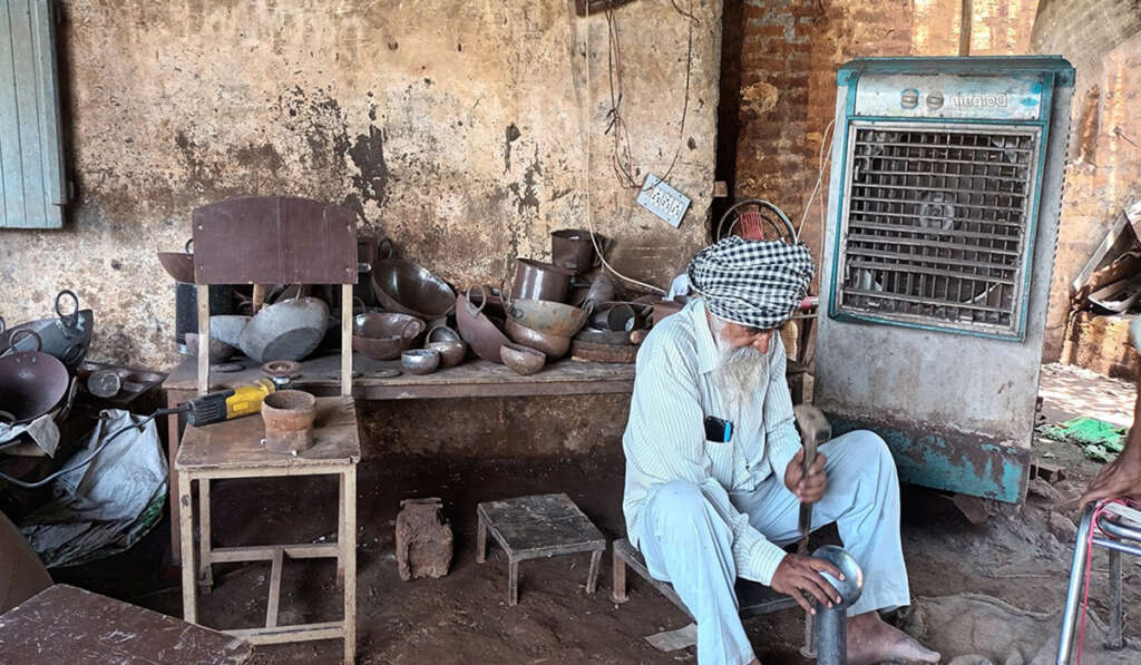 Modern Gharuan and Famous Personalities of the Village