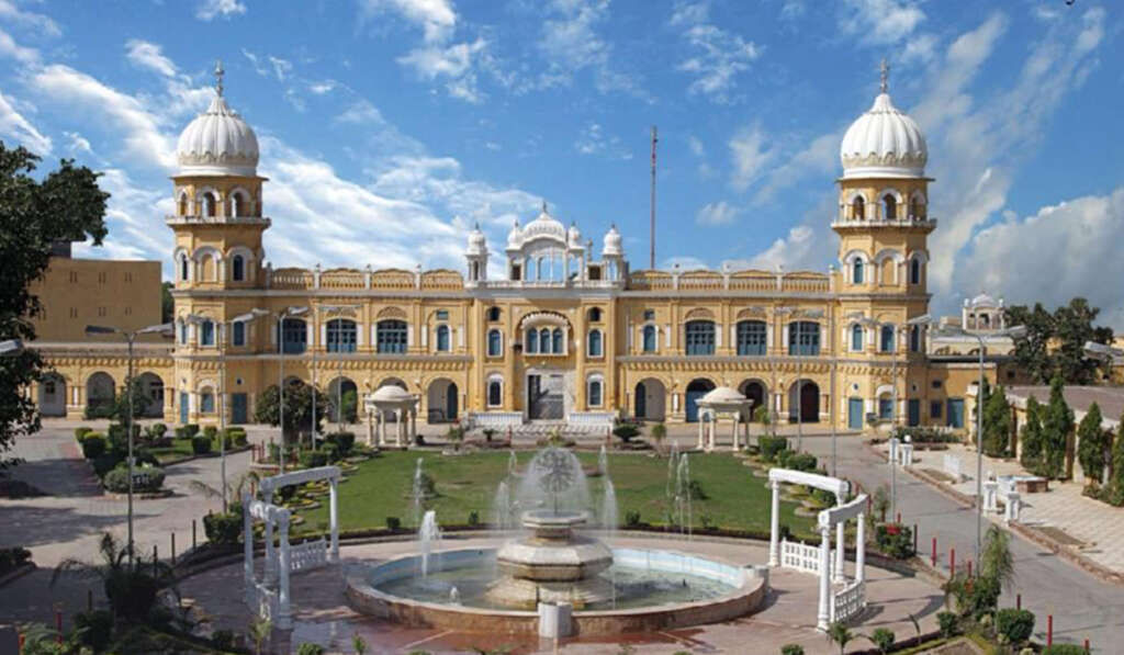ਗੁਰੂ ਨਾਨਕ ਦੇਵ ਜੀ ਦੀ ਚਰਨ ਛੋਹ ਵਾਲੇ ਪਾਕਿਸਤਾਨ ਦੇ ਇਤਿਹਾਸਕ ਅਸਥਾਨ 4 ਗੁਰਦੁਆਰਾ ਜਨਮ ਅਸਥਾਨ ਸ੍ਰੀ ਗੁਰੂ ਨਾਨਕ ਦੇਵ ਜੀ