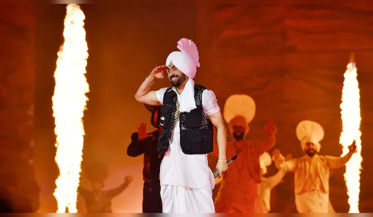 ਪੰਜਾਬੀ ਆ ਰਹੇ ਓਏ… ਦਿੱਲੀ ਕੰਸਰਟ ਦੀ ਪਰਮਿਸ਼ਨ ਤੋਂ ਬਾਅਦ ਦੋਸਾਂਝਾ ਵਾਲਿਆਂ ਦਾ ਪੰਜਾਬੀ ਟਸ਼ਨ ਵਾਇਰਲ 3 diljit dosanjh 1